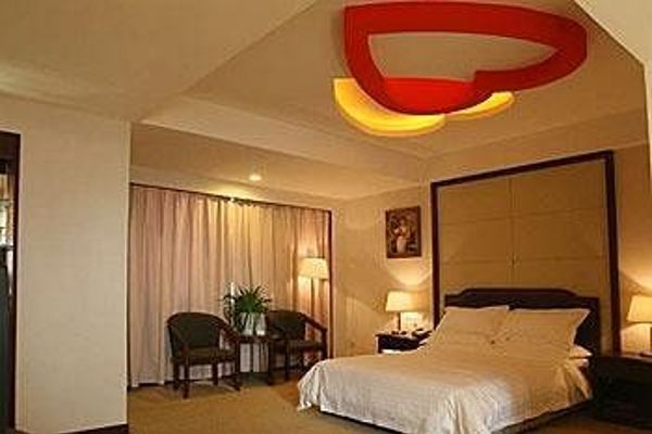 Anhui Fuyang Guomao Hotel - Fuyang